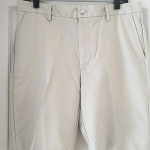 Greg Norman Men's Golf Shorts